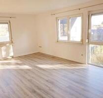 Schöne, große 3-Zi.-Whg. mit Terrasse in Locherhof - Eschbronn