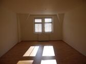 Foto - 1 Zimmer Dachgeschoßwohnung zur Miete in Plauen