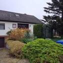 Foto - Geräumiges günstiges und gepflegtes 9-Raum-Einfamilienhaus