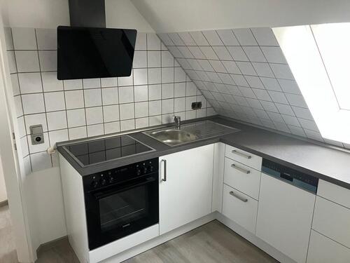 Foto - Erstbezug nach Sanierung – Schöne 2‑Zi‑DG‑Whg in Jügesheim