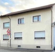 1-2 Fam.Haus 7-9 Zi., 209 qm, Oberhausen, weitere Bebauung PRIVAT - Oberhausen-Rheinhausen