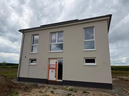 Foto - 5 Zimmer Einfamilienhaus zur Miete in Wasserlosen