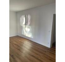 Moderne 1-Zimmer-Wohnung mit Balkon & separater Küche - Recklinghausen Berghausen