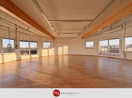 Foto - Repräsentatives Büro mit Weitblick!