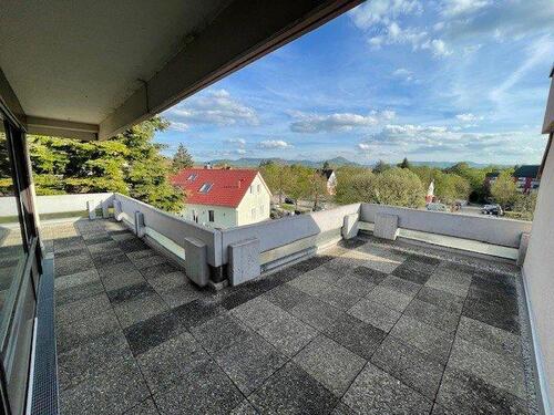 Foto - Teilmodernisierte 2-Zimmer Dachterassenwohnung Kirchheim u.Teck