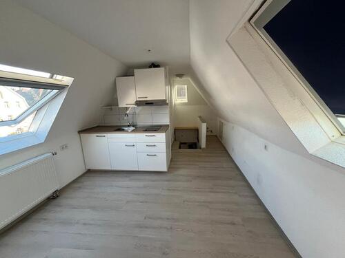 Foto - Studio Dachgeschoss - 850,00 EUR Kaltmiete,