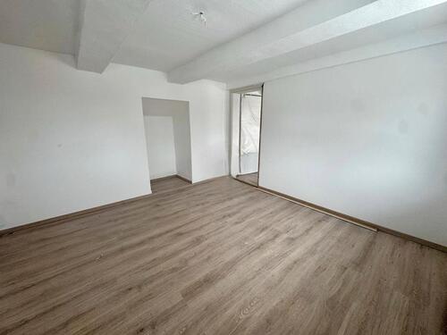 Foto - 5-Zimmer-Wohnung mit Garten & Garage in SibbesseAdenstedt