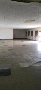 Foto - Lagerhalle zu vermieten - 2,00&nbsp;EUR Kaltmiete, ca.&nbsp; 2,50&nbsp;m&sup2;