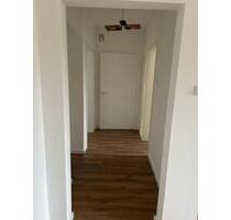 2 renovierte Wohnungen (60qm) mit Balkon in Castrop-Rauxel - Dortmund Huckarde