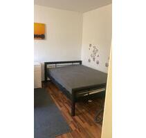 Einzelzimmerwohnung zur Miete - 670,00&nbsp;EUR Kaltmiete, ca.&nbsp; 25,00&nbsp;m&sup2; in Pforzheim (PLZ: 75172) Weststadt