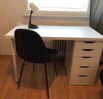 Kleines gemütliches Zimmer in 3er-Mädchen-WG in Schöneberg - Berlin Tempelhof-Schöneberg