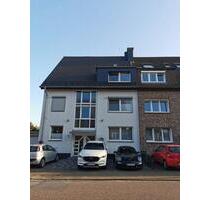 Moderne Dachgeschosswohnung in Bottrop zu vermieten