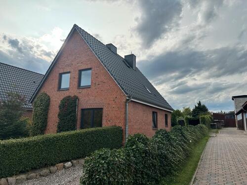 Foto - Schönes Einfamilienhaus in Feldrandlage