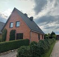 Schönes Einfamilienhaus in Feldrandlage - Sandesneben