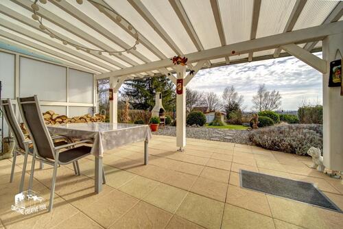 Foto - Herlisches Haus mit Ellen Materialien