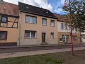 Foto - Stadthaus mit Potential und charmanten Grundstück