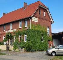 Privatverkauf-Mehrfamilienhaus mit Ladengeschäft und Halle - Oetzen