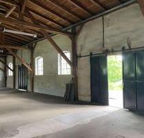 Lagerfläche 180 m² - Halle für Spedition, Handel, u.ä. - auch für Anlieferung großer LKW, Sattelzüge - Auerbach/Vogtland