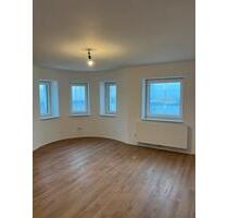 Erstbezug nach Sanierung - Frisch renovierte 2,5-Zimmer-Wohnung - Löhnberg