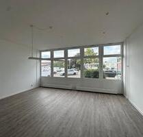 ca. 165 m² , 4 Räume, ca. 3,40 m l.H. - Schenefeld