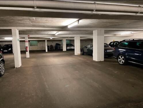 Foto - Tiefgaragenstellplatz in Hamburg-Horn -TribünenwegRennbahnstraße