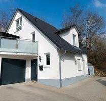 Einfamilienhaus mit Garage und Grundstück (Massivhaus) - Rettenbach