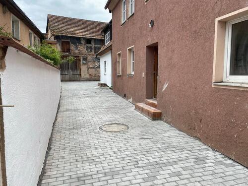 Foto - Haus in zentraler Lage in Roth (91154) zu vermieten