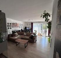 Helle 2-Zimmer Wohnung mit Balkon im 1. OG in 86450 Altenmünster - Zusmarshausen