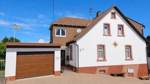 Foto - 9 Zimmer Einfamilienhaus zum Kaufen in Winnweiler