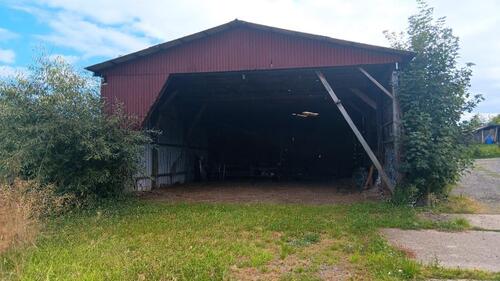 Foto - Stellplatz überdacht ca. 80 m² zu verpachten Stellplätze