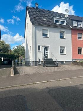 Foto - Top-saniert & bezugsfertig-Moderne Doppelhaushälfte in Völklingen