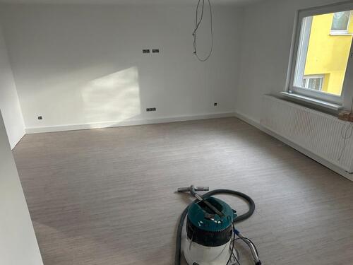 Foto - 4 Zimmer Wohnung mit Balkon - 700,00&nbsp;EUR Kaltmiete, ca.&nbsp; 84,00&nbsp;m&sup2;