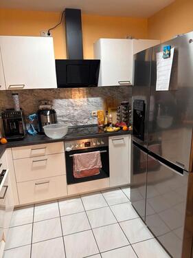 Foto - Gepflegte 3,5 Zimmer-Wohnung mit Balkon und Einbauküche in Gründa