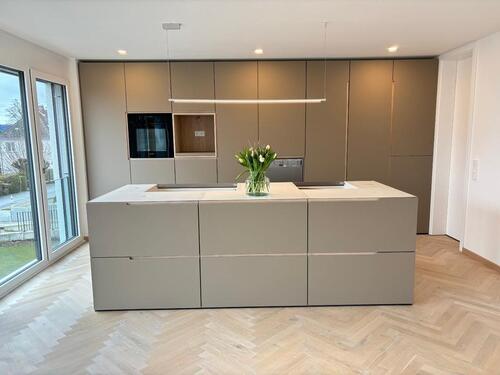 Foto - Sonnige Neubauwohnung in ruhiger Lage mit Teilseesicht