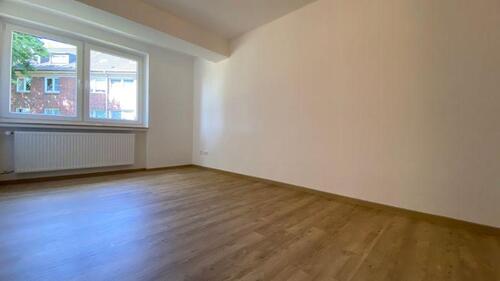 Foto - *** Sanierte 2-Zi.-Wohnung zzgl. Mansarde in grüner Lage! ***