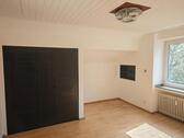 Foto - Schöne DG Wohnung - 250,00&nbsp;EUR Kaltmiete, ca.&nbsp; 34,00&nbsp;m&sup2;