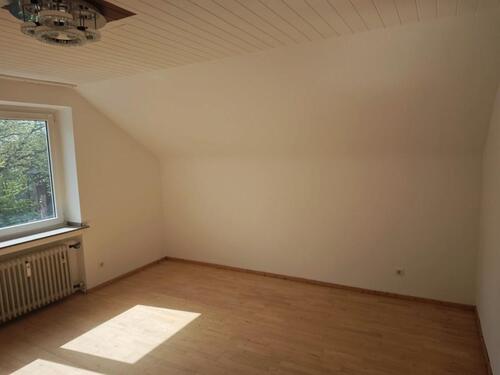 Foto - 1 Zimmer Dachgeschoßwohnung zur Miete in Gladbeck
