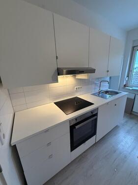 Foto - Tolle sanierte 3 Zimmer Wohnung mit neuer Küche