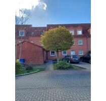 Wohn(t)raum mit Balkon - Helle 3 Zimmer-Wohnung - Emden Tholenswehr