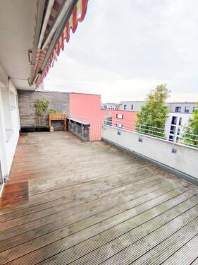 Foto - 2-Zimmer-Wohnung mit 30 m² Dachterrasse im Herzen von Ehrenfeld