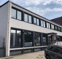 Schöne Ausstellungs-Bürofläche in Hamburg-West