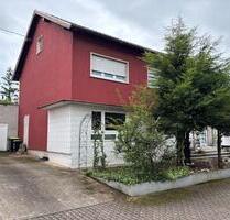 Ein-Zweifamilienhaus - 240.000,00&nbsp;EUR Kaufpreis, ca.&nbsp; 190,00&nbsp;m&sup2; in Schwalbach (PLZ: 66773)