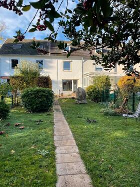 Foto - Mittelreihenhaus von privat - 399.999,00&nbsp;EUR Kaufpreis, ca.&nbsp; 82,43&nbsp;m&sup2;