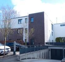 Stilvolle, großzügige 3 Zimmer Wohnung mit zwei Balkonen - Kölln-Reisiek