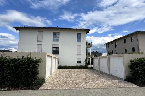 Foto - 3 Zimmer Dachgeschoßwohnung zum Kaufen in Maxhütte-Haidhof
