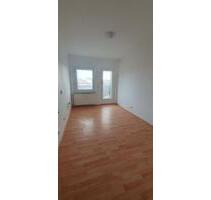 ! Delitzsch - schöne - 3 Raum - Wohnung mit. Balkon ! SOFORT ! K5