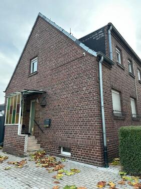 Foto - Einfamilienhaus mit Garten in BedburgBlerichen