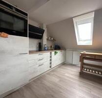 Möblierte Dreiraum-Dachgeschoss-Wohnung in ruhiger Lage in Barth