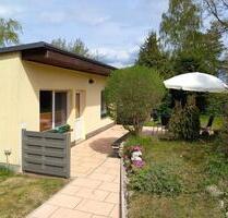 Bungalow in Schwarz zu verkaufen - Mirow