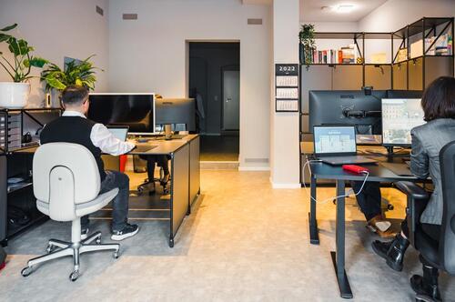 Foto - Moderner Arbeitsplatz im Gemeinschaftsbüro Freital – flexibel & inkl. Internet